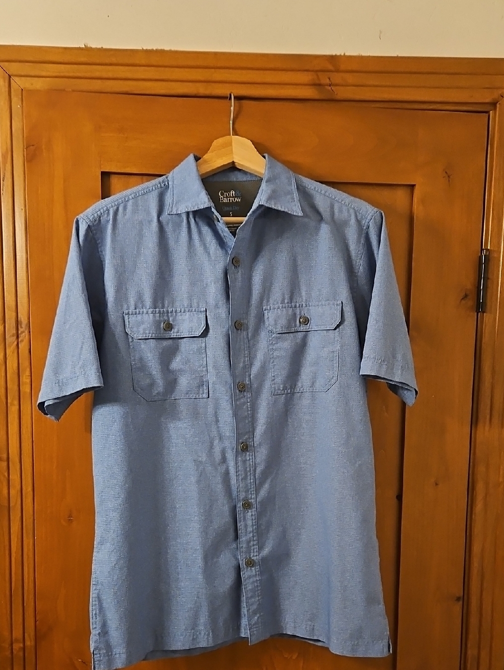 croft & barrow Light Blue Short-Sleeve Button-Down Shirt